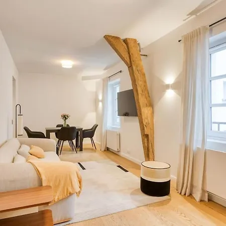 Cosy Duplex In The Heart Of Beaupassage Appartement *